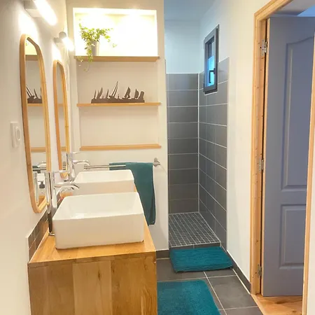 Bed & Breakfast Entre Terre Et Montfarville