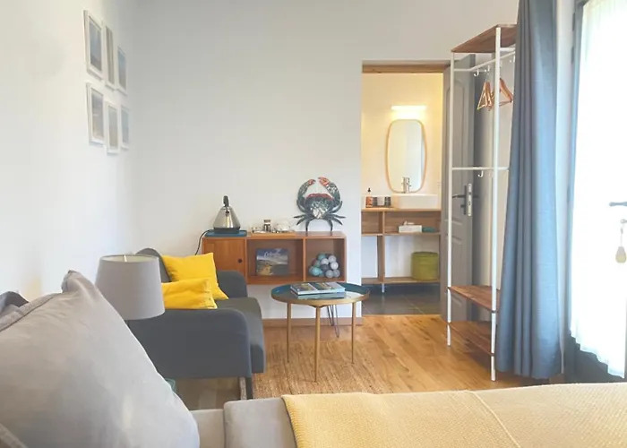 Entre Terre Et Montfarville